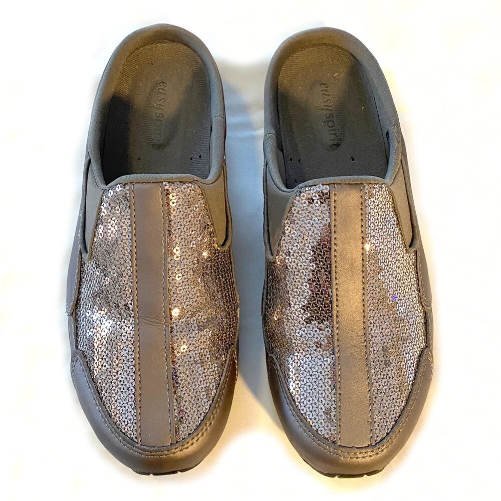 Easy Spirit Slip on TravelLux Clogs Wide (9W)